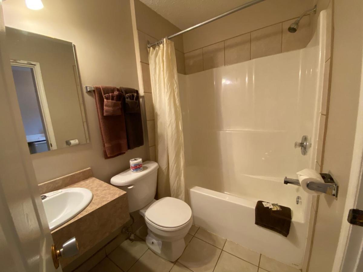 Aspen Motor Inn Drayton Valley Dış mekan fotoğraf