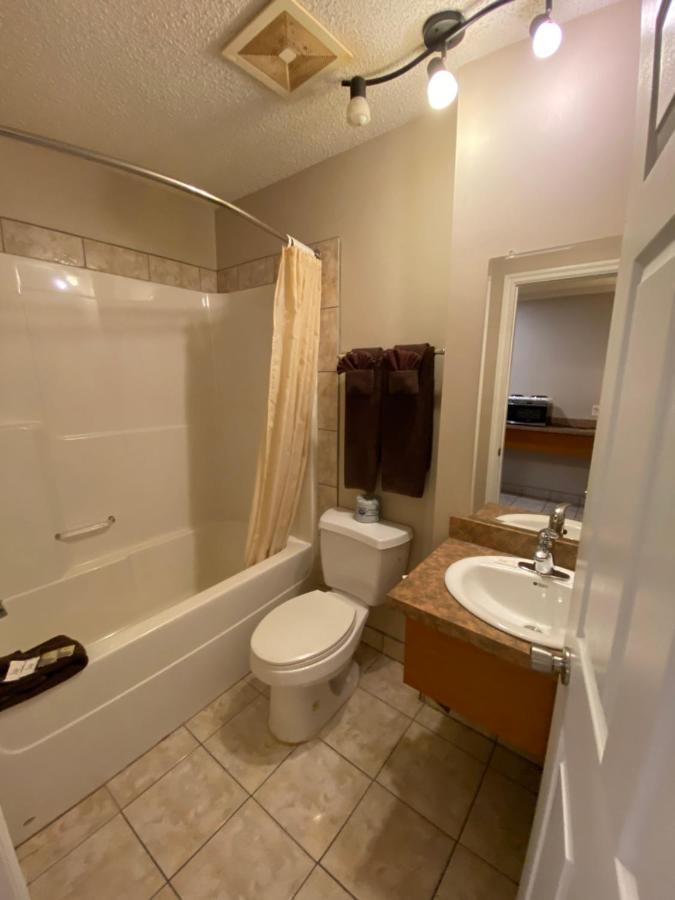 Aspen Motor Inn Drayton Valley Dış mekan fotoğraf