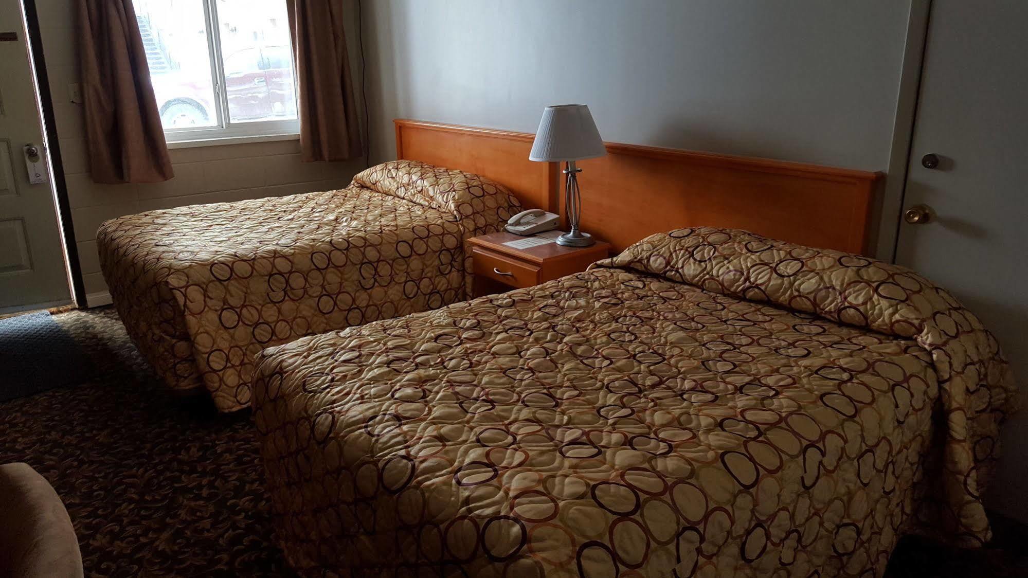 Aspen Motor Inn Drayton Valley Dış mekan fotoğraf